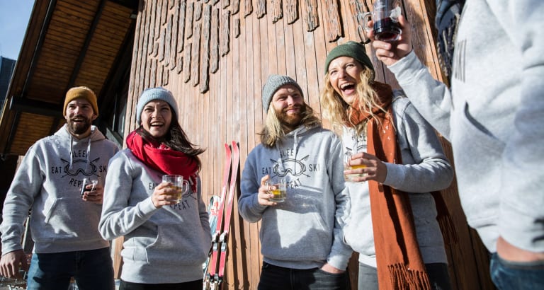 Snowboard sweaters 2025